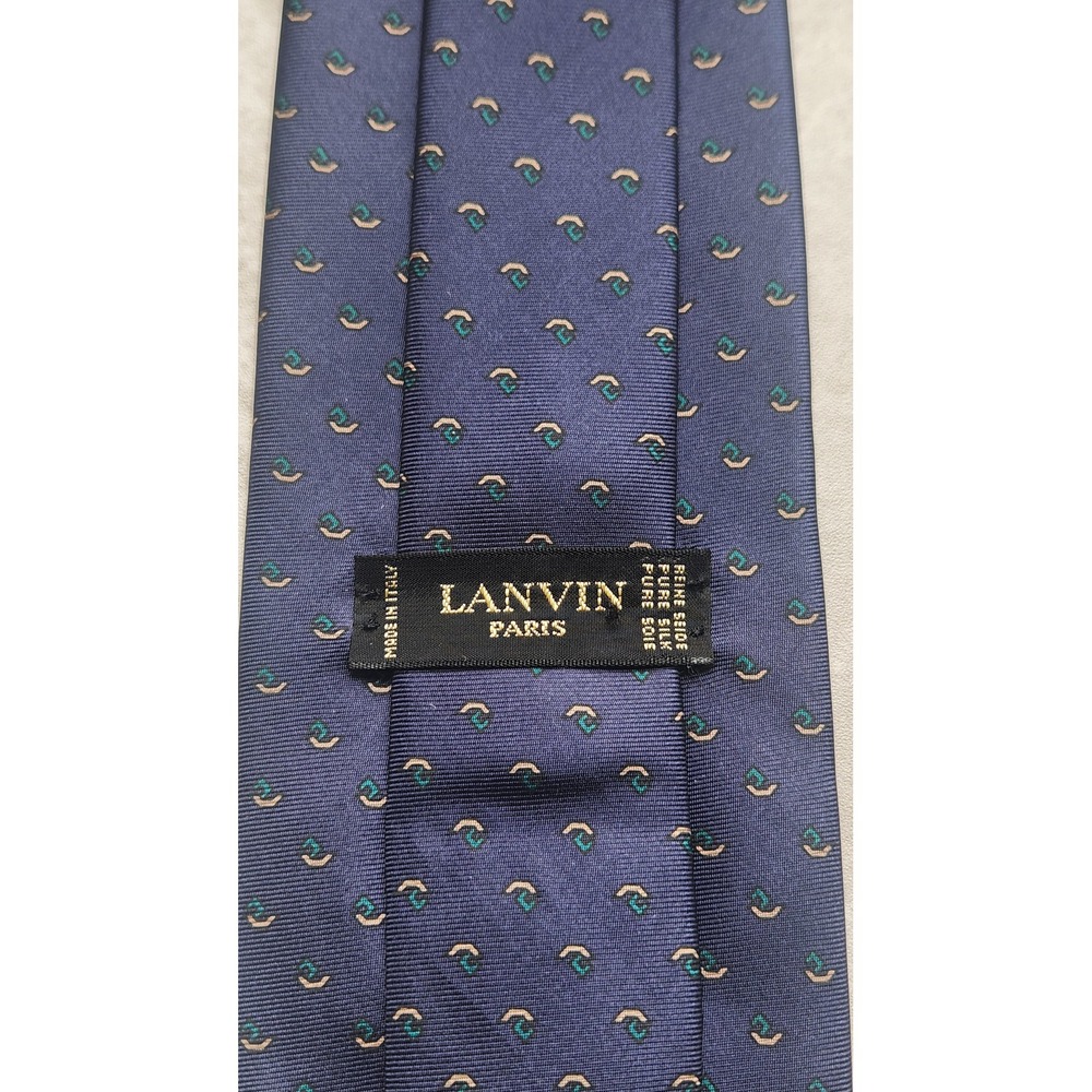 Lanvin Paris Mens Silk Tie Blue Geometric Pattern Made in Italy Designer Necktie